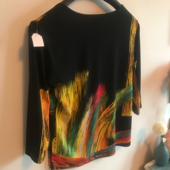 Med Valentina Shirt - Picture 3 of 7